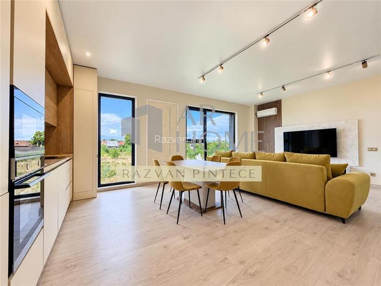 Apartament 2 camere de lux, panouri 3kw, parcare, centru Ploiesti