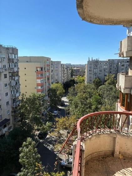 Apartament cu 2 camere decomandat, mobilat în Nerva Traian