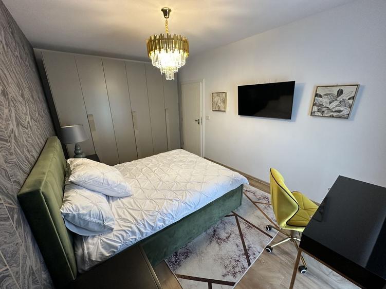 Apartament cu 2 camere decomandat în Aradului