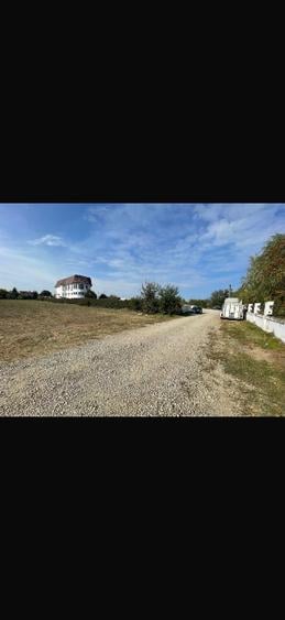 Teren Construcții intravilan de 4430 mp, în Vlădiceasca