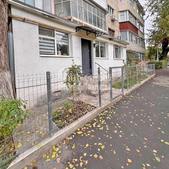 Apartament cu 3 camere decomandat în Siderurgiștilor