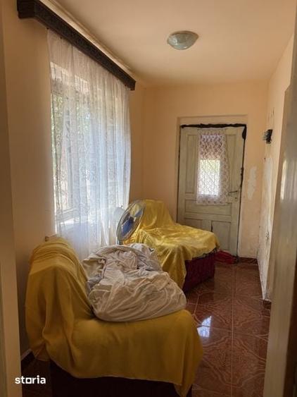 Casă cu 4 camere cu Teren 131 Mp în Țigănești