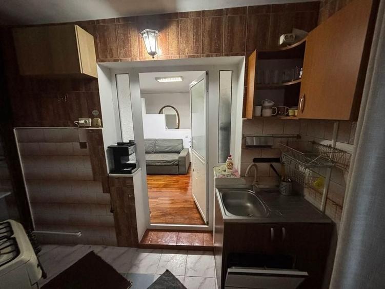 Apartament cu 2 camere decomandat în Exterior Vest