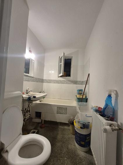 Apartament cu 3 camere decomandat, mobilat în Liviu Rebreanu