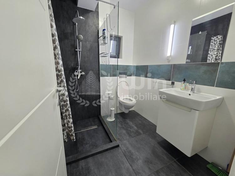 Apartament cu 4 camere semidecomandat, mobilat în Gruia