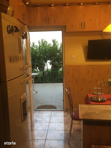 Casă cu 3 camere decomandat cu Teren 311 Mp în Central