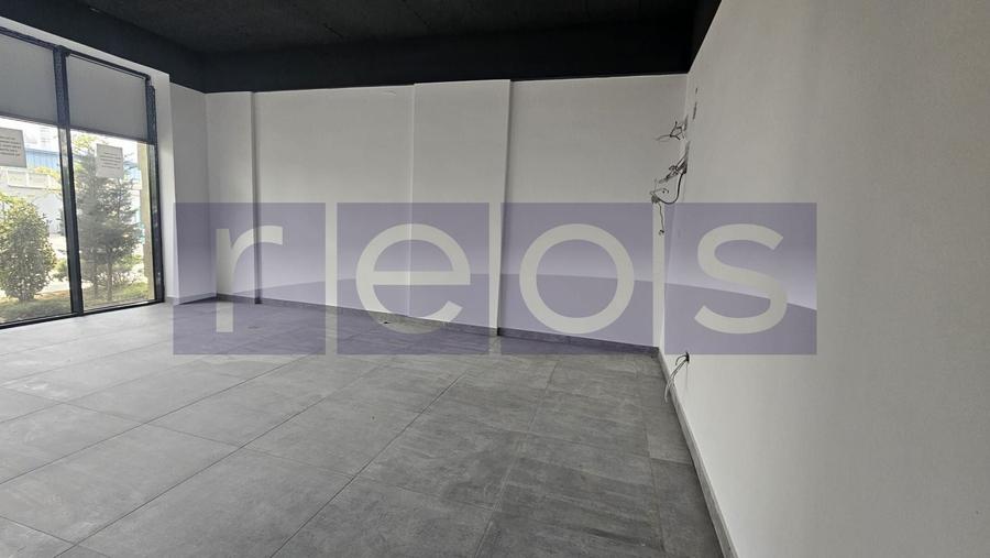 Spațiu comercial, de 62 mp, în Militari