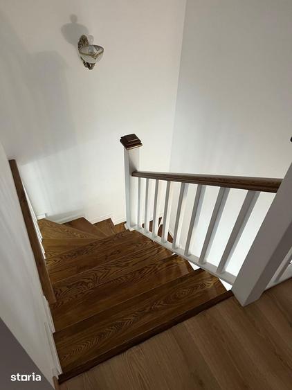 Casă cu 3 camere cu Teren 100 Mp în Central