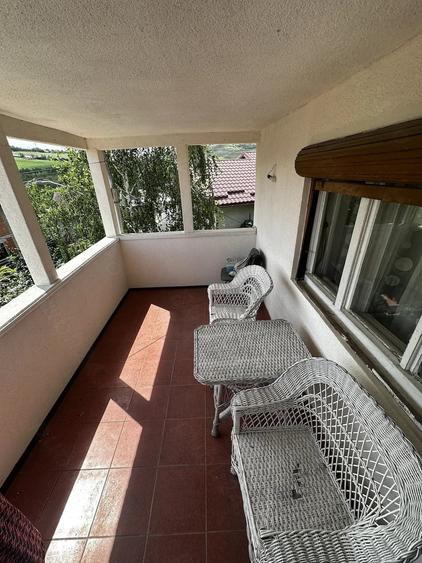 Casă cu 3 camere cu Teren 529 Mp în Central