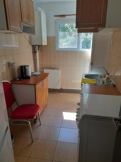 Apartament cu 2 camere decomandat în Drumul Carului