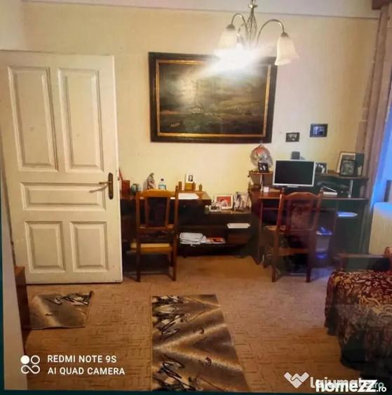 Casă cu 4 camere cu Teren 570 Mp în Central