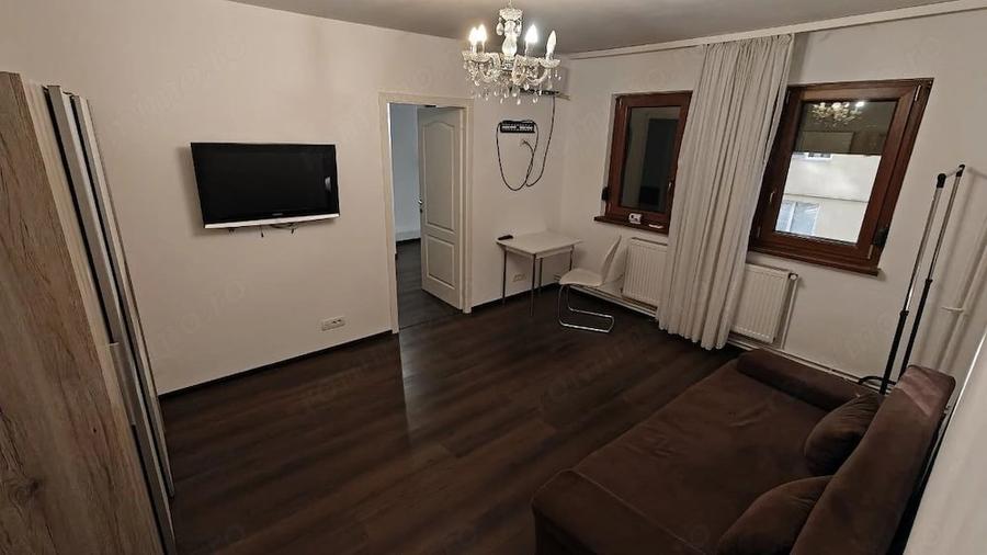 Apartament cu 2 camere semidecomandat în Șagului