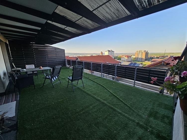 Apartament cu 3 camere în Dosu Bricii