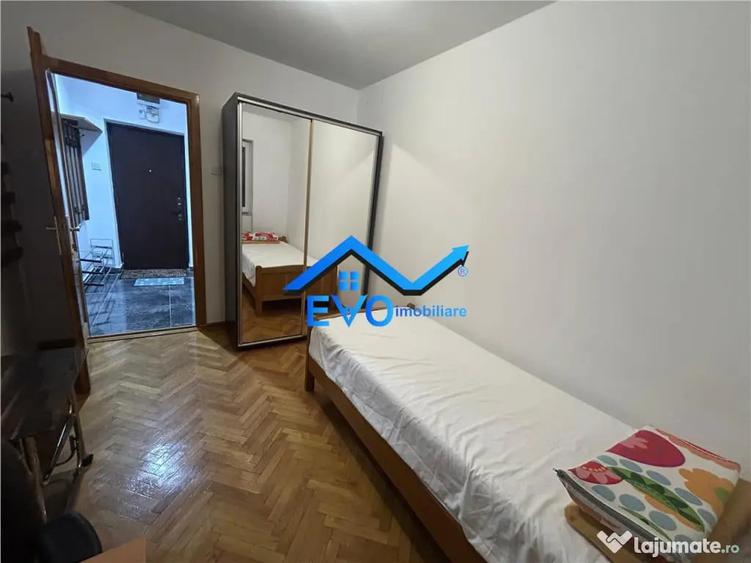 Apartament cu 4 camere decomandat în Piața Unirii