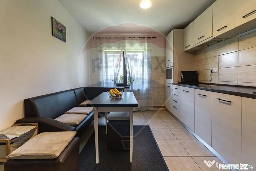 Casă cu 4 camere cu Teren 589 Mp în Feldioara