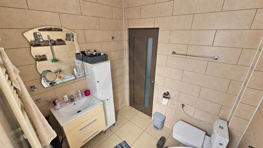 Apartament cu 3 camere decomandat, mobilat în Exterior Sud