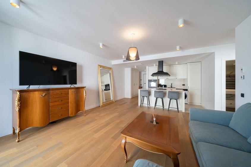 Apartament cu 2 camere semidecomandat în Herăstrău — fotografia 3
