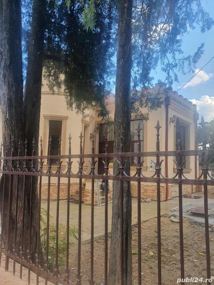 Casă cu 4 camere cu Teren 630 Mp în Titulescu