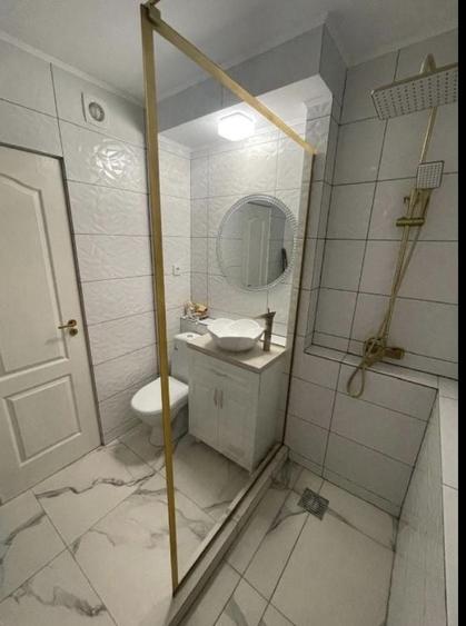 Apartament cu 2 camere decomandat în Exterior Vest