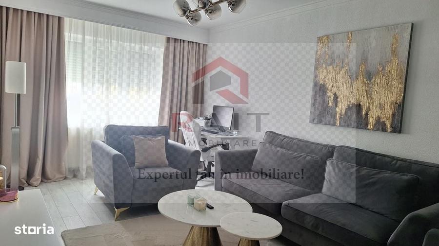 Apartament cu 2 camere decomandat în Central