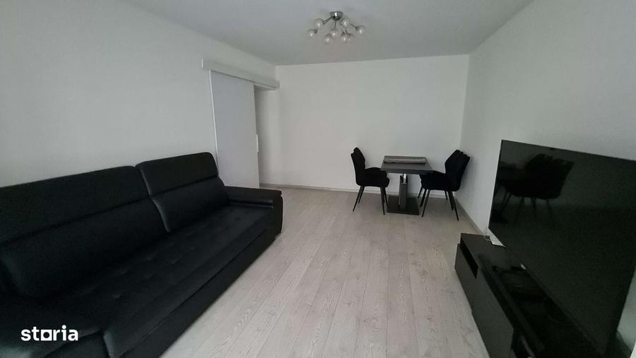 Apartament cu 3 camere decomandat în Griviței