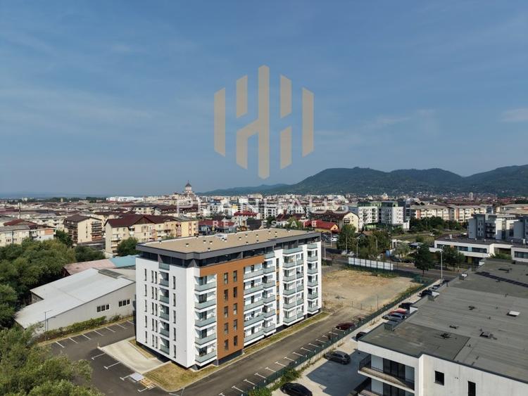 Apartament cu 2 camere decomandat în Hotvon