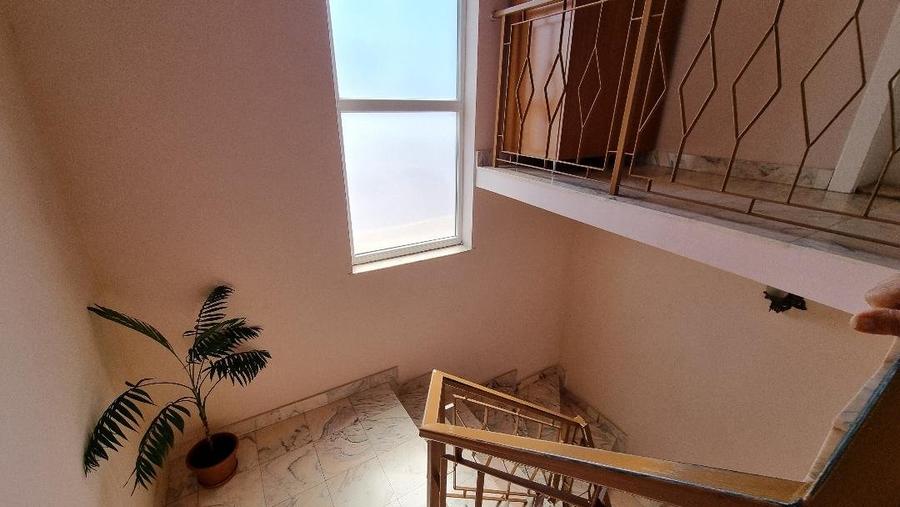 Duplex cu 2 camere cu Canalizare în Nord