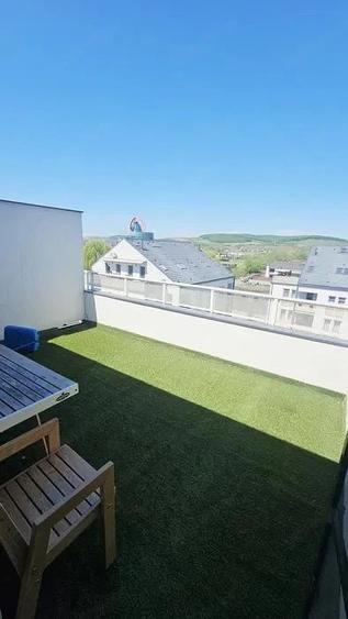 Apartament cu 4 camere decomandat în Unirii