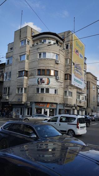 Apartament cu 2 camere semidecomandat în Foișorul de Foc