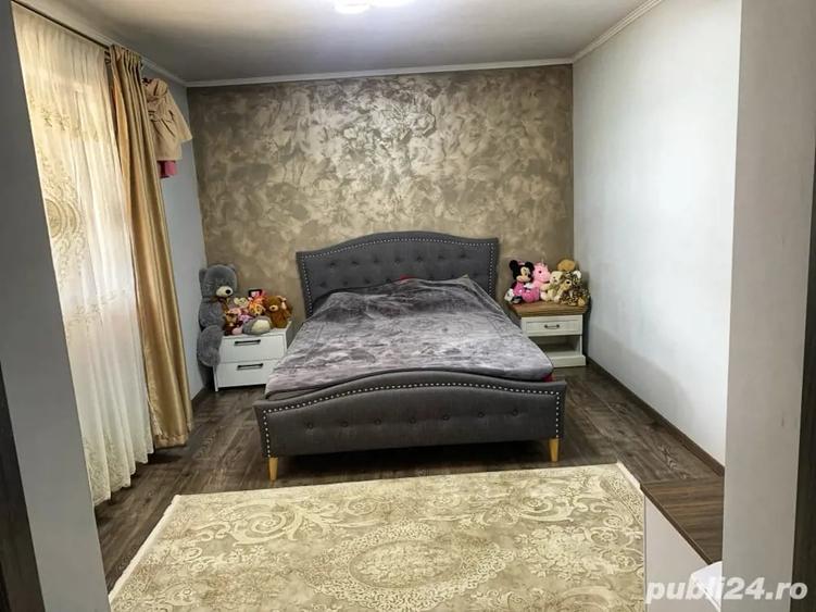 Casă cu 3 camere cu Teren 589 Mp în Exterior Vest