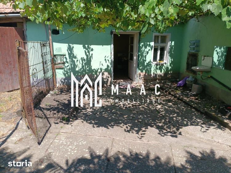 Casă cu 4 camere cu Teren 2000 Mp în Alțina