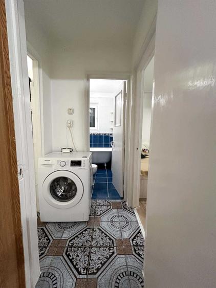 Apartament cu 2 camere decomandat în Valea Rosie