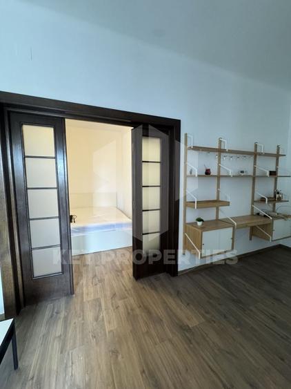Apartament cu 2 camere semidecomandat în Armeneasca