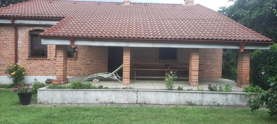 Casă cu 3 camere în Dârvari