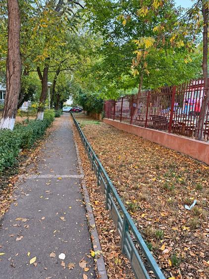 Apartament cu 3 camere în Drumul Taberei