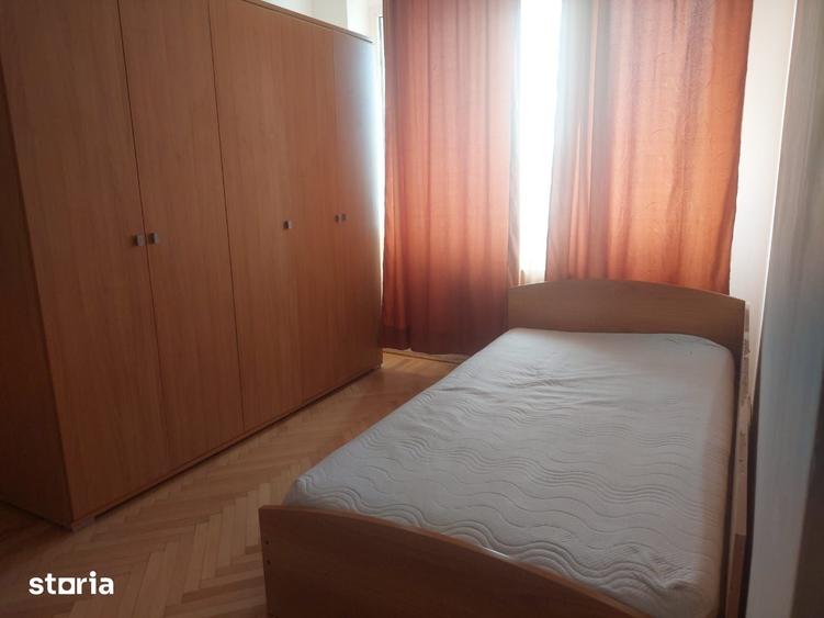 Apartament cu 3 camere în Grivița