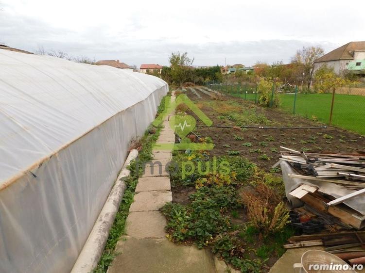 Casa individuala. Teren 1187 mp. Centrala proprie.? - 12