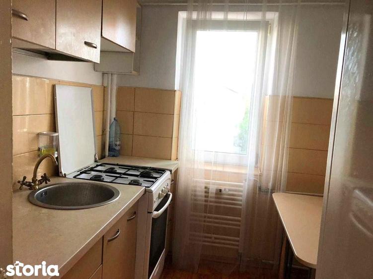 Apartament cu 3 camere, mobilat în Zimbru
