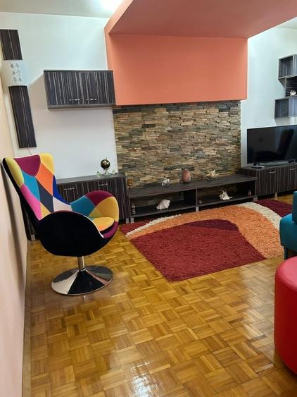 Apartament cu 2 camere decomandat în Giurgiului