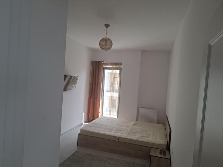 Apartament cu 2 camere decomandat în Turnișor