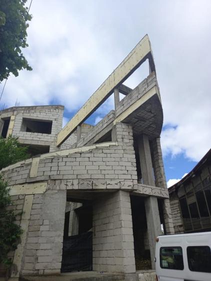 Hotel/Pensiune, de 2,200 mp, în Cetate