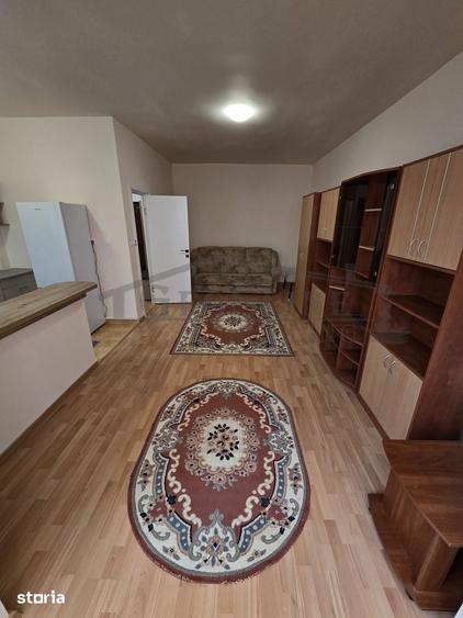 Apartament cu 2 camere decomandat în Dâmbul Rotund