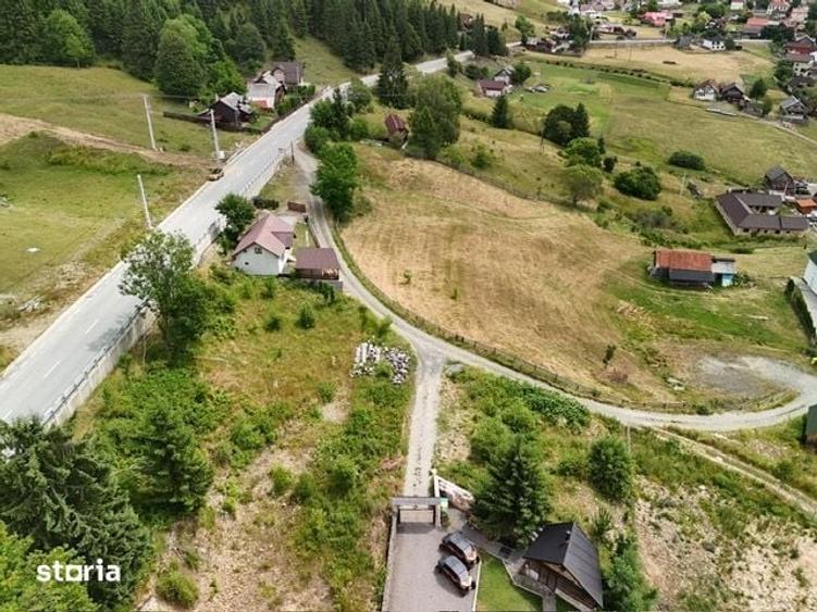 Teren de 1000 mp, în Decebal