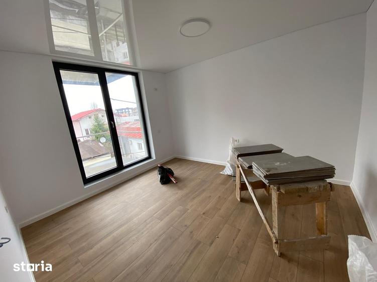 Apartament cu 4 camere în Crângași