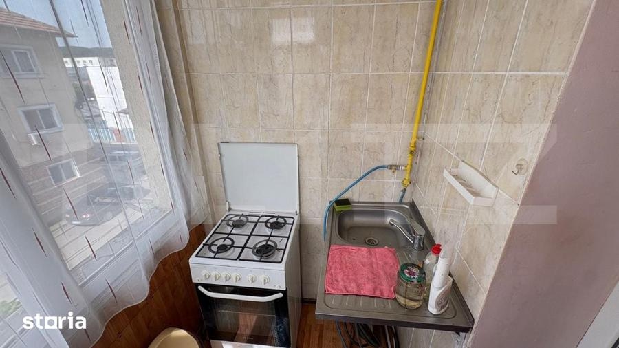 Apartament 2 camere, 49 mp, decomandat etajul 2, Rovinari - 2