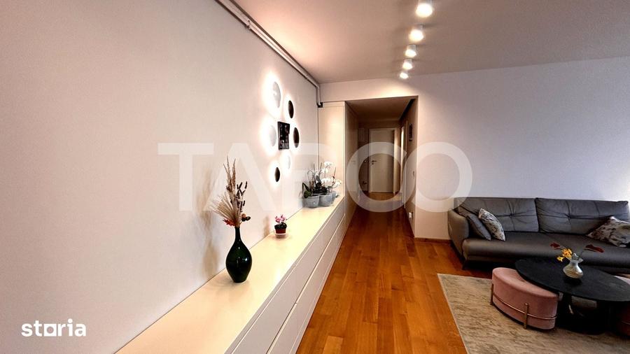 Apartament cu 3 camere decomandat în Lazaret