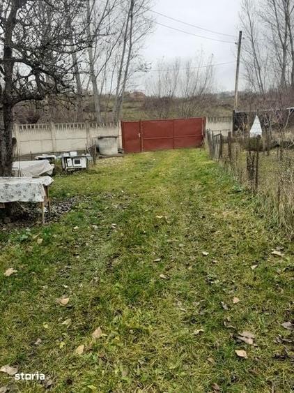 Casă cu 2 camere cu Teren 6900 Mp în Aiton