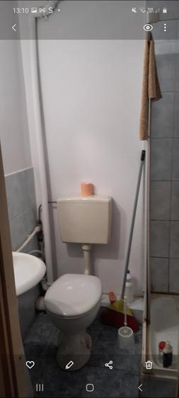 Garsonieră decomandată în Micro 17