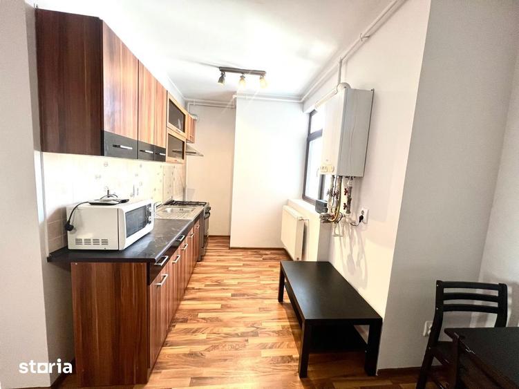 Apartament cu 3 camere, mobilat în Străulești