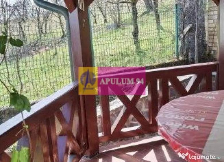 Casă cu 3 camere cu Teren 727 Mp în Poiana